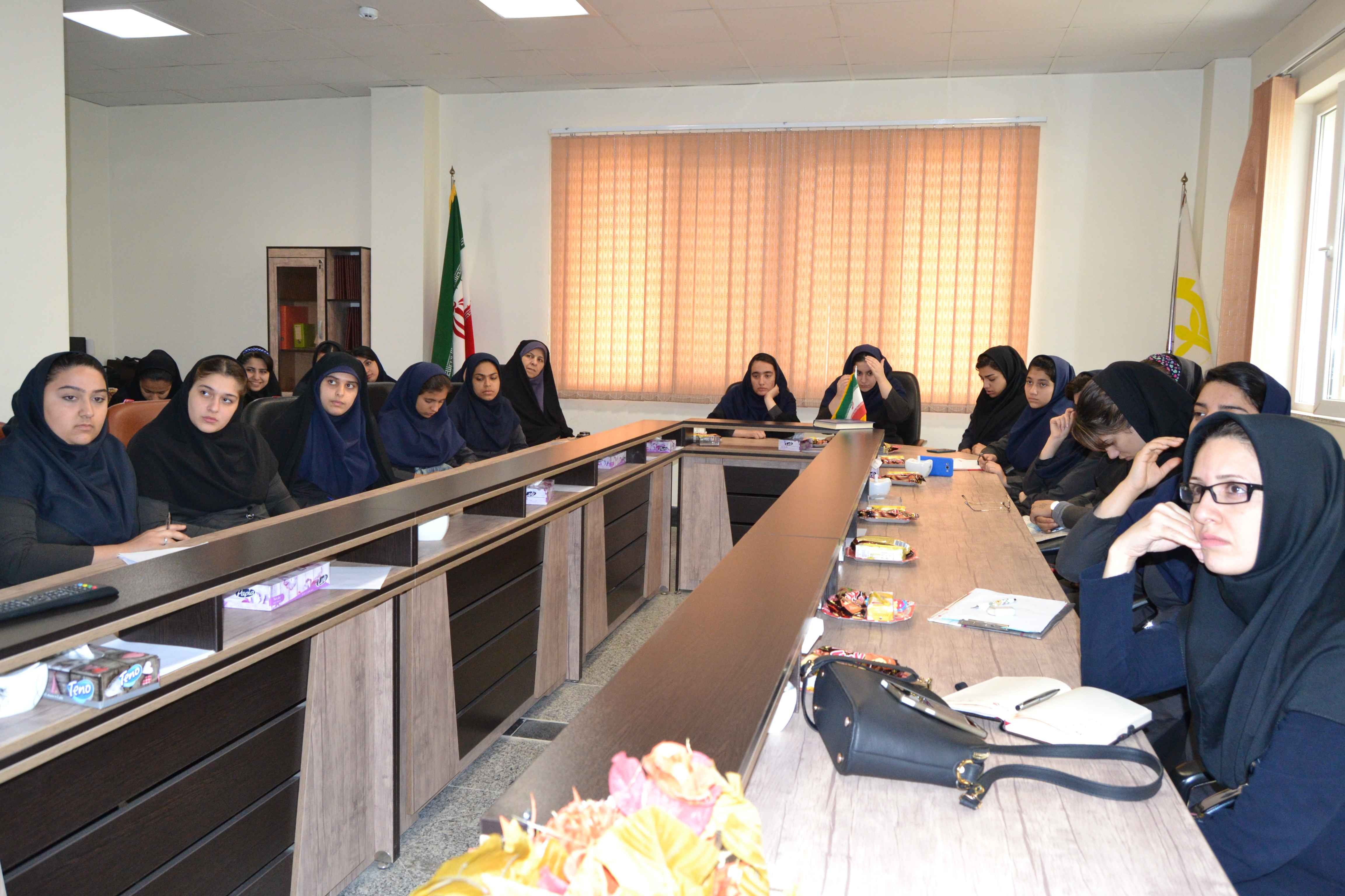 بازدید دانش‌آموزان هنرستان مائده بندرگز از پارک علم‌وفناوری گلستان