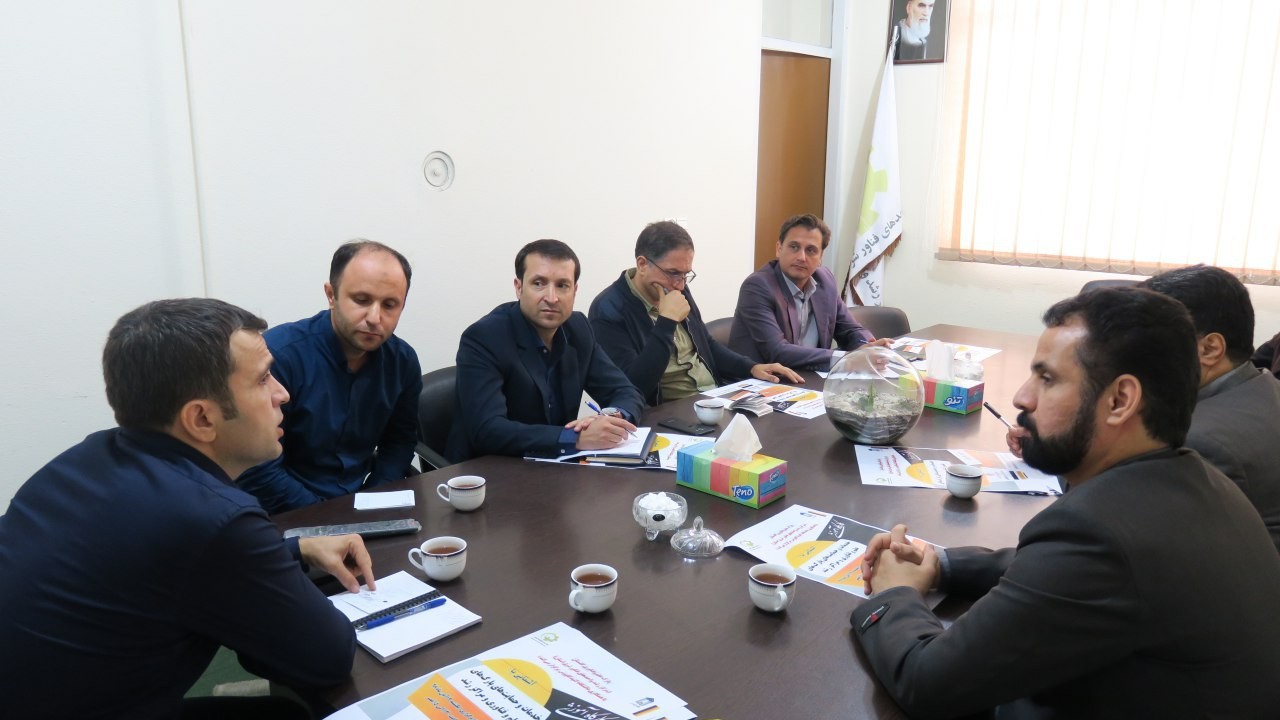 نشست هم‌اندیشی مدیران پژوهش‌سراهای دانش‌آموزی شرق استان برگزار شد