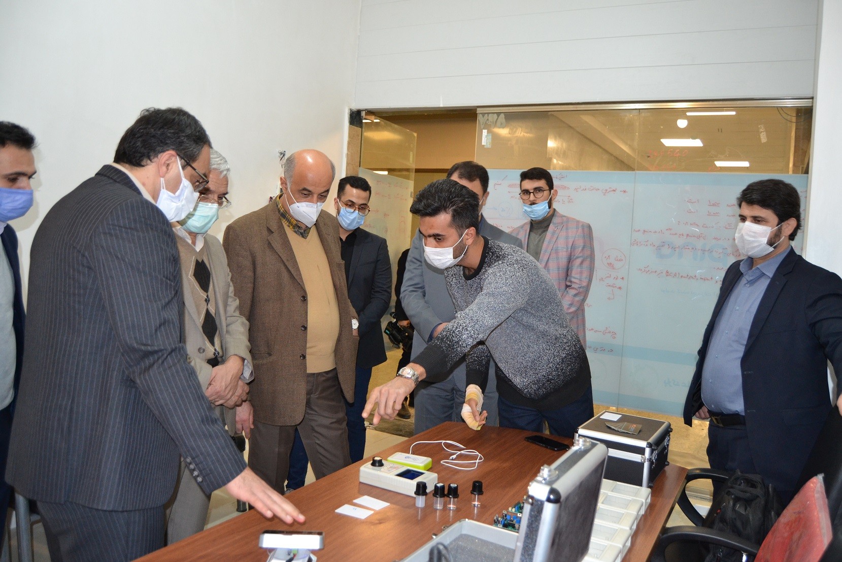 گزارش تصويري از بازديد معاون پژوهش و فناوری وزیر علوم، ‌تحقيقات و فناوري از واحدهاي فناور مستقر در پارك علم و فناوري گلستان