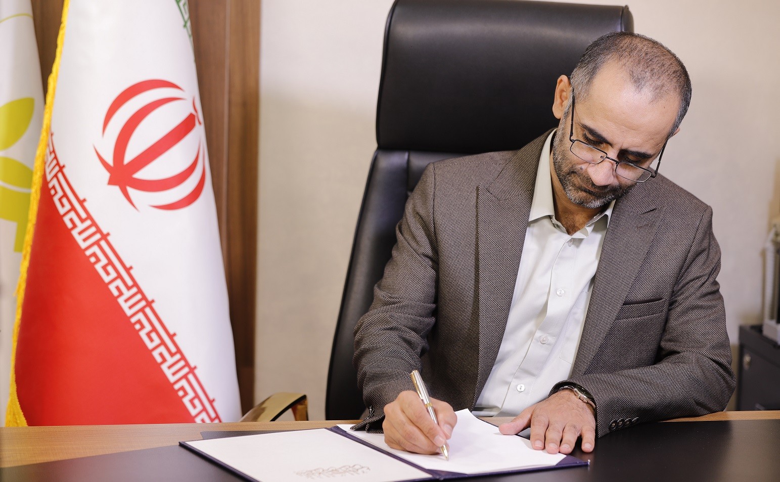 پيام تبريک رییس پارک علم وفناوری گلستان به مناسبت نکوداشت هفته پدافند غيرعامل
