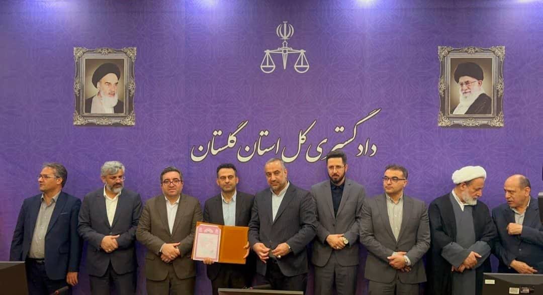 سند زمین 5/5 هکتاری پارک علم و فناوری گلستان تحویل شد