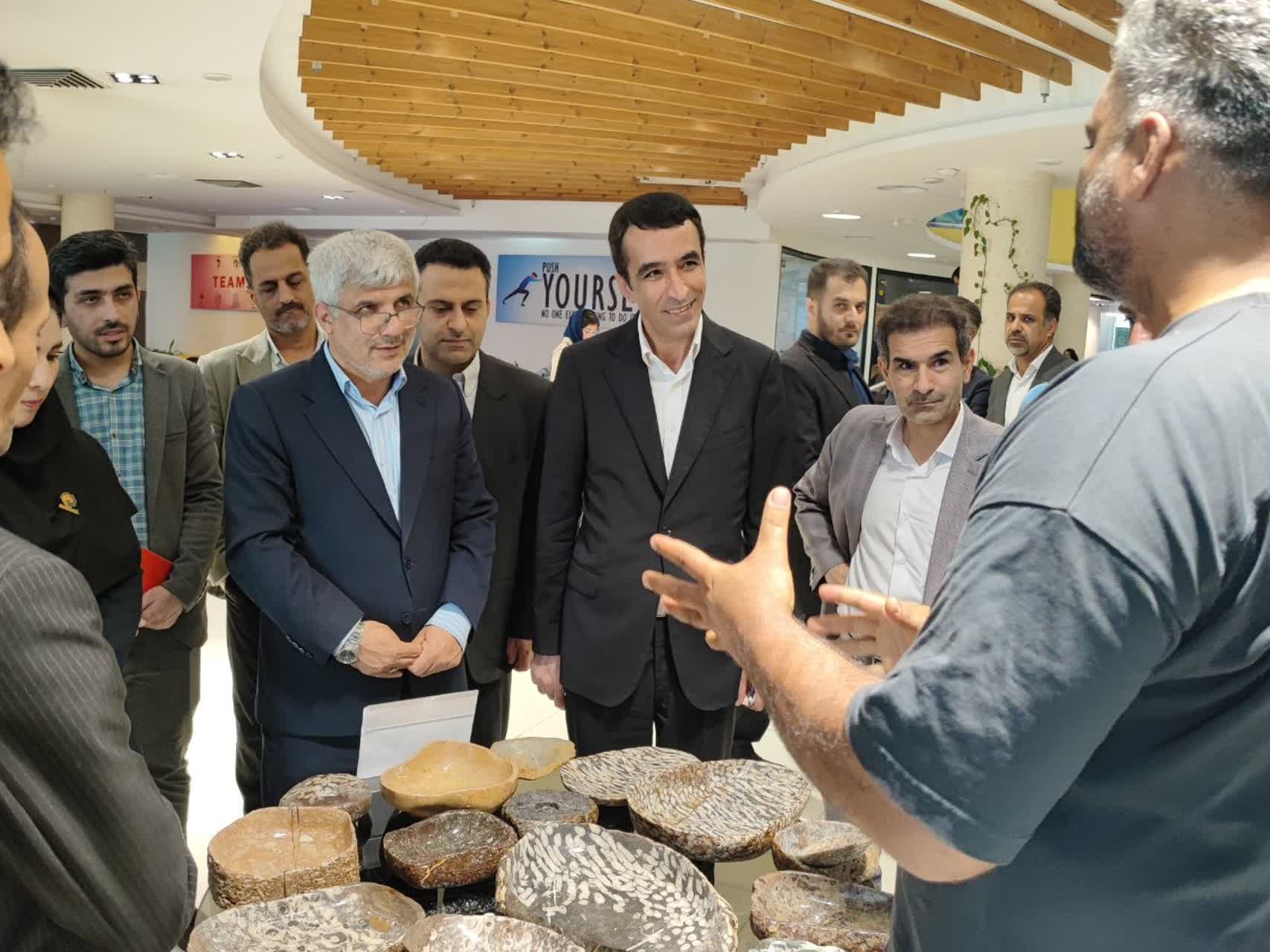 گزارش تصویری سفر معاون توسعه شرکتهاي دانشبنيان معاونت علمي رياست جمهوري به استان گلستان